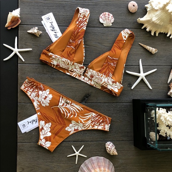 🌴🌼RIP CURL- HACIENDA BIKINI SET🌼🌴 - Picture 9 of 9